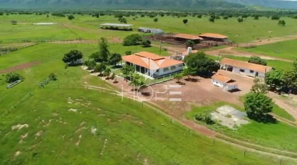 Imagens do imóveis Fazenda de dupla aptidão à venda com 1.765 alqueires - 8.543 hectares - porteira fechada - Alvorada do Norte GO