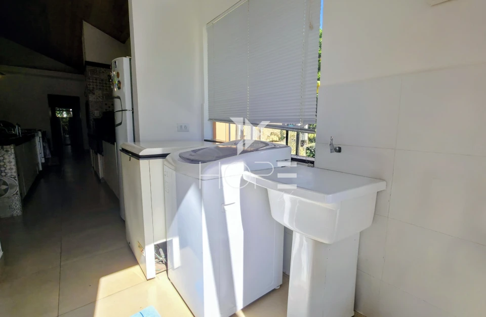 Imagens do imóveis Condomínio Chácaras Itaúna - Chácara à venda com 2.500m² - 4 quartos - 4 vagas - Ibiporã PR