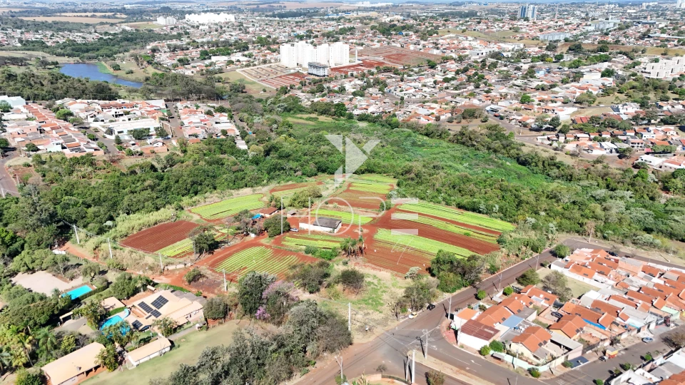 Imagens do imóveis Terreno / área à venda com 70.200m² - ideal para loteamento - Zoneamento Residencial - Zona norte - Londrina PR