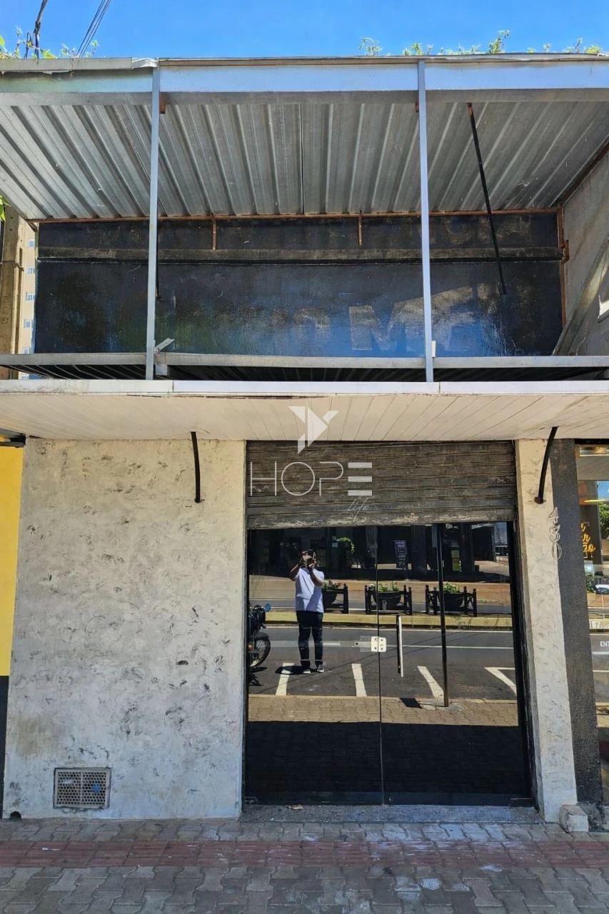 Imagens do imóveis Loja comercial para alugar com 30 m² - 1 banheiro - Avenida Santos Dumont - Ibiporã/PR