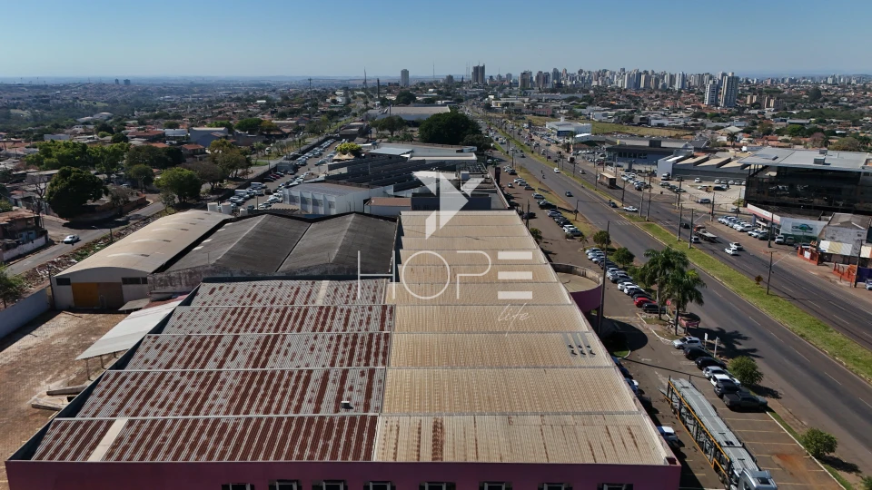 Imagens do imóveis Loja / ponto comercial de grande porte para locação com 6.817m² - Av Tiradentes - Rodocentro - mais de 100 vagas - Londrina PR