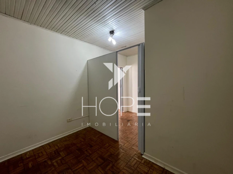 Sobrado Comercial e Residencial para Venda e Locação – 5 Quartos (2 Suítes) – Centro – Londrina/PR 