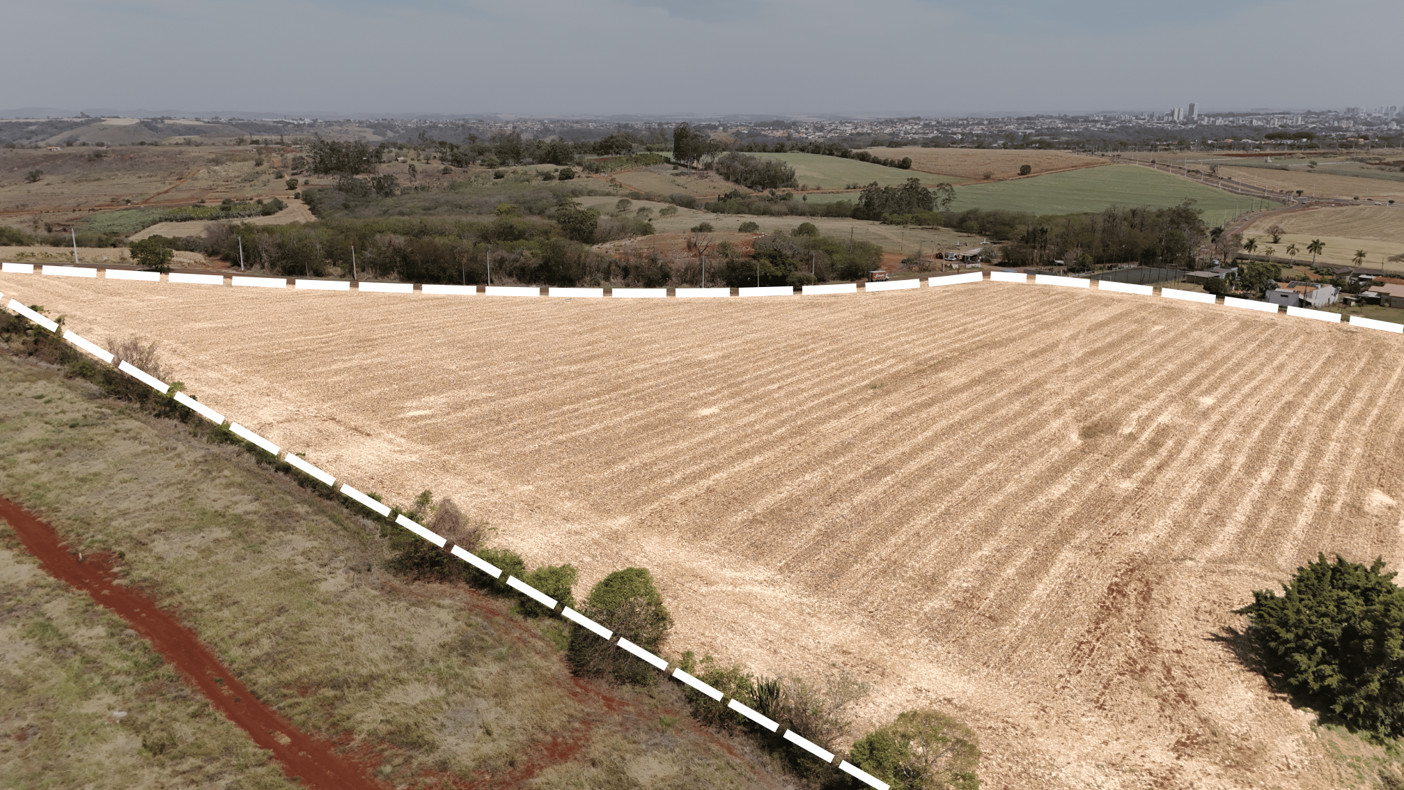 Imagens do imóveis Terreno à Venda – 7 Alqueires - Estrada do Limoeiro – Londrina/PR