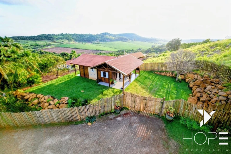 LINDA CHACARA DE 5000 m² NO CONDOMÍNIO ITAUNA