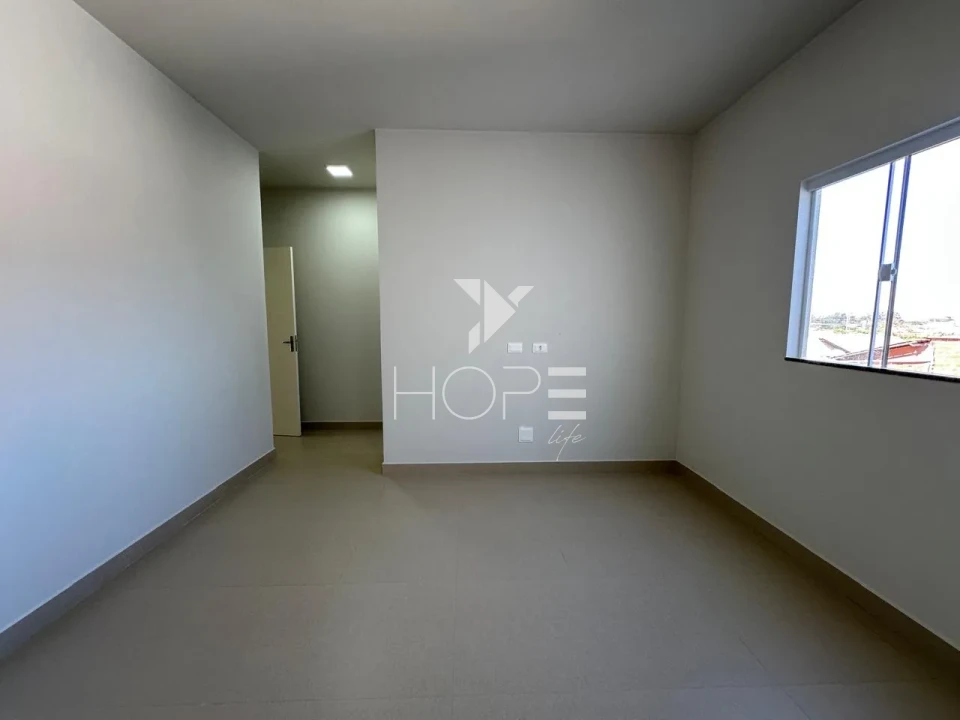 Imagens do imóveis Casa geminada à venda com 3 quartos (1 suíte) no Jardim Bandeirantes – Zona Oeste – Londrina/PR