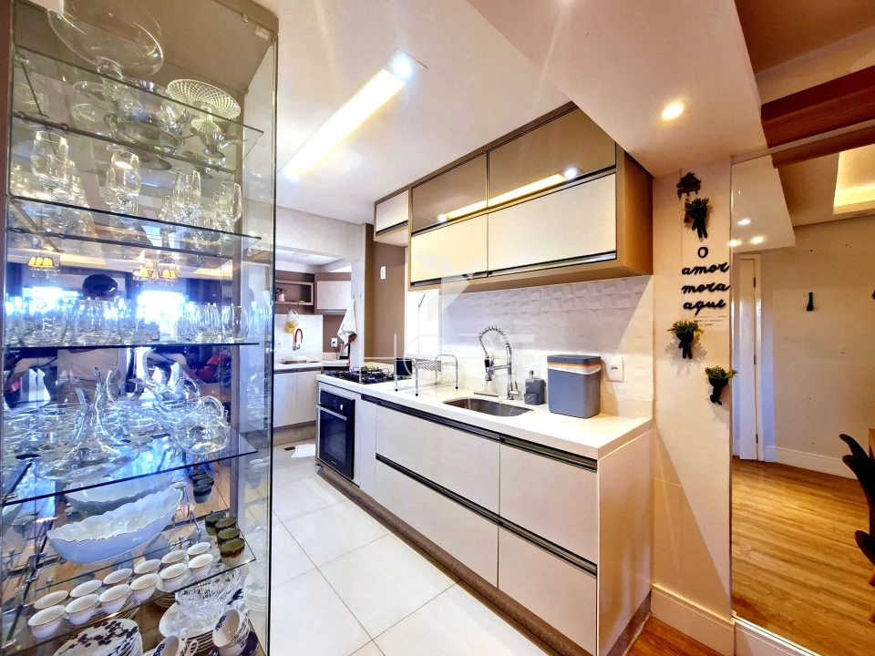 Imagens do imóveis Edifício Maximus - apartamento à venda com 70 m² - 2 quartos - sacada com churrasqueira - Centro - Londrina PR