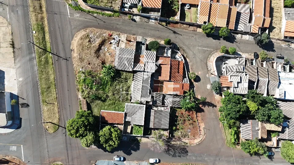 Imagens do imóveis Casa à venda com 80m² - 2 quartos - terreno de 365m² - Alto da Boa Vista - Londrina PR