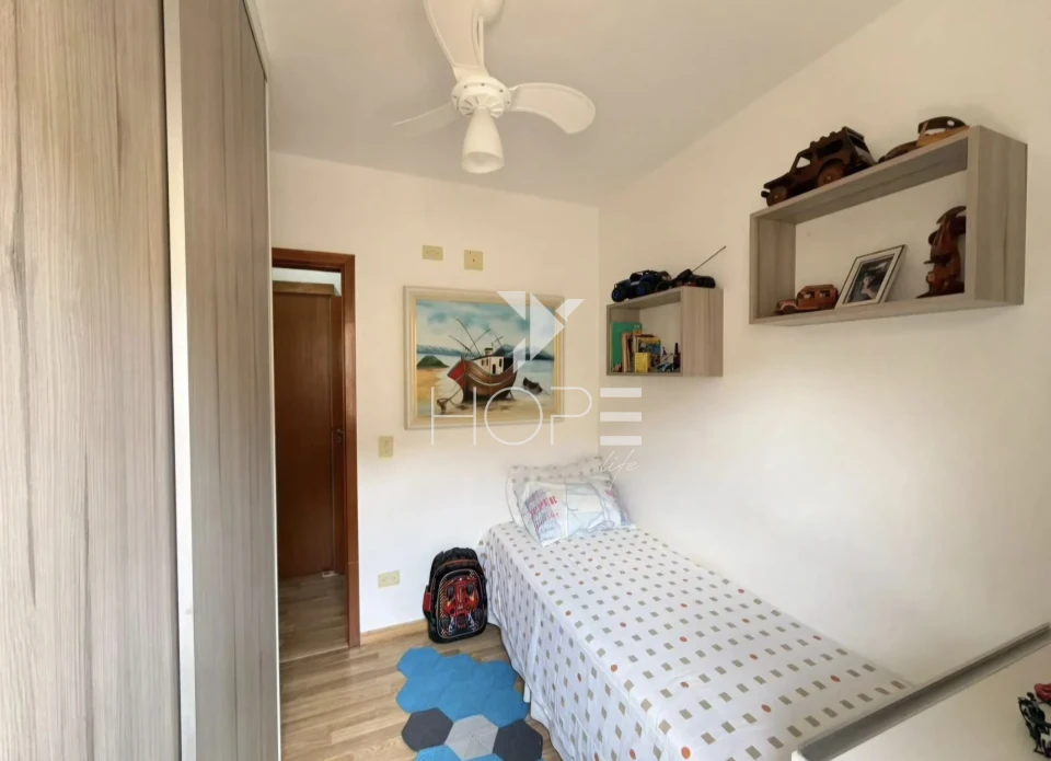 Imagens do imóveis Condomínio Monserrat - casa em condomínio à venda com 224 m² - 3 quartos (1 suíte - 1 demi-suíte) - 2 vagas - Zona Sul - Londrina PR