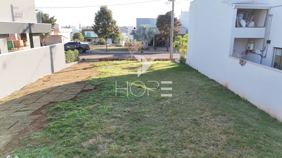 Imagens do imóveis Condomínio Aranguá - Terreno à venda 257 m² - Parque Tauá -Zona Leste -  Londrina PR