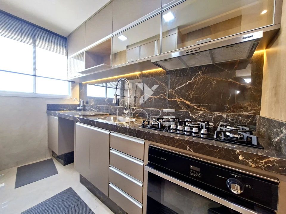 Imagens do imóveis Condomínio Lagoa Dourada - Apartamento à venda com 43m² - 2 quartos - último andar - semi mobiliado - acquaville  - Londrina PR
