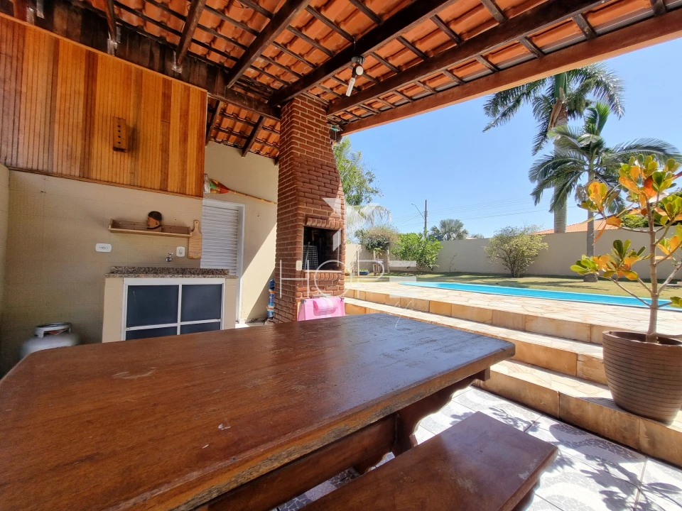 Imagens do imóveis Condomínio Riviera do Poente – Chácara À venda – 1000m² – 2 Quartos – 4 vagas – Alvorada do Sul/PR