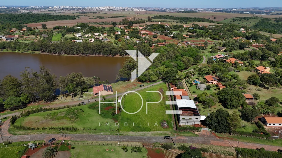Imagens do imóveis terreno de 3220m² à Venda no Condomínio de Chácaras Itaúna – Ibiporã/PR