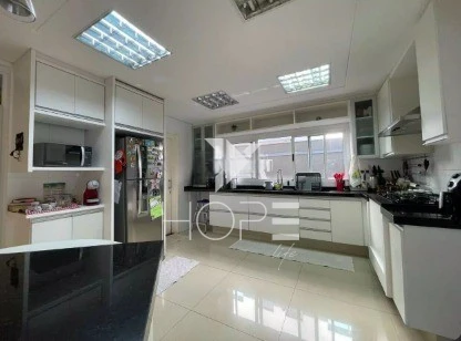 Imagens do imóveis Casa para Locação Sun Lake Residence  – 350 m² privativos – 4 quartos –  Londrina/PR