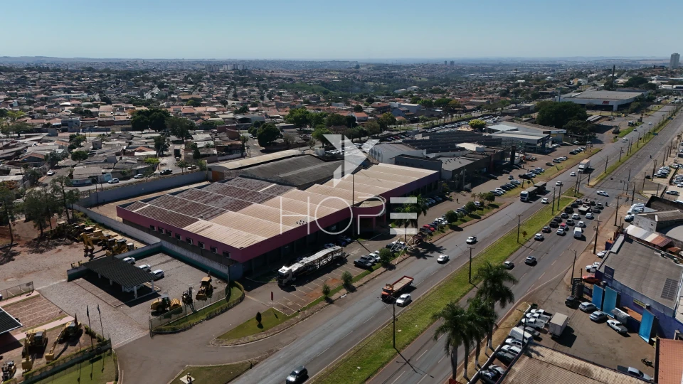 Imagens do imóveis Loja / ponto comercial de grande porte para locação com 6.817m² - Av Tiradentes - Rodocentro - mais de 100 vagas - Londrina PR
