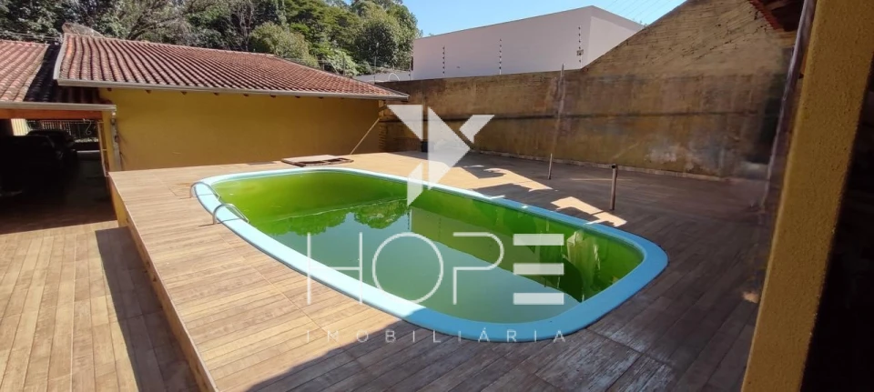 Casa à venda Jd. Bancários - Londrina-Pr.