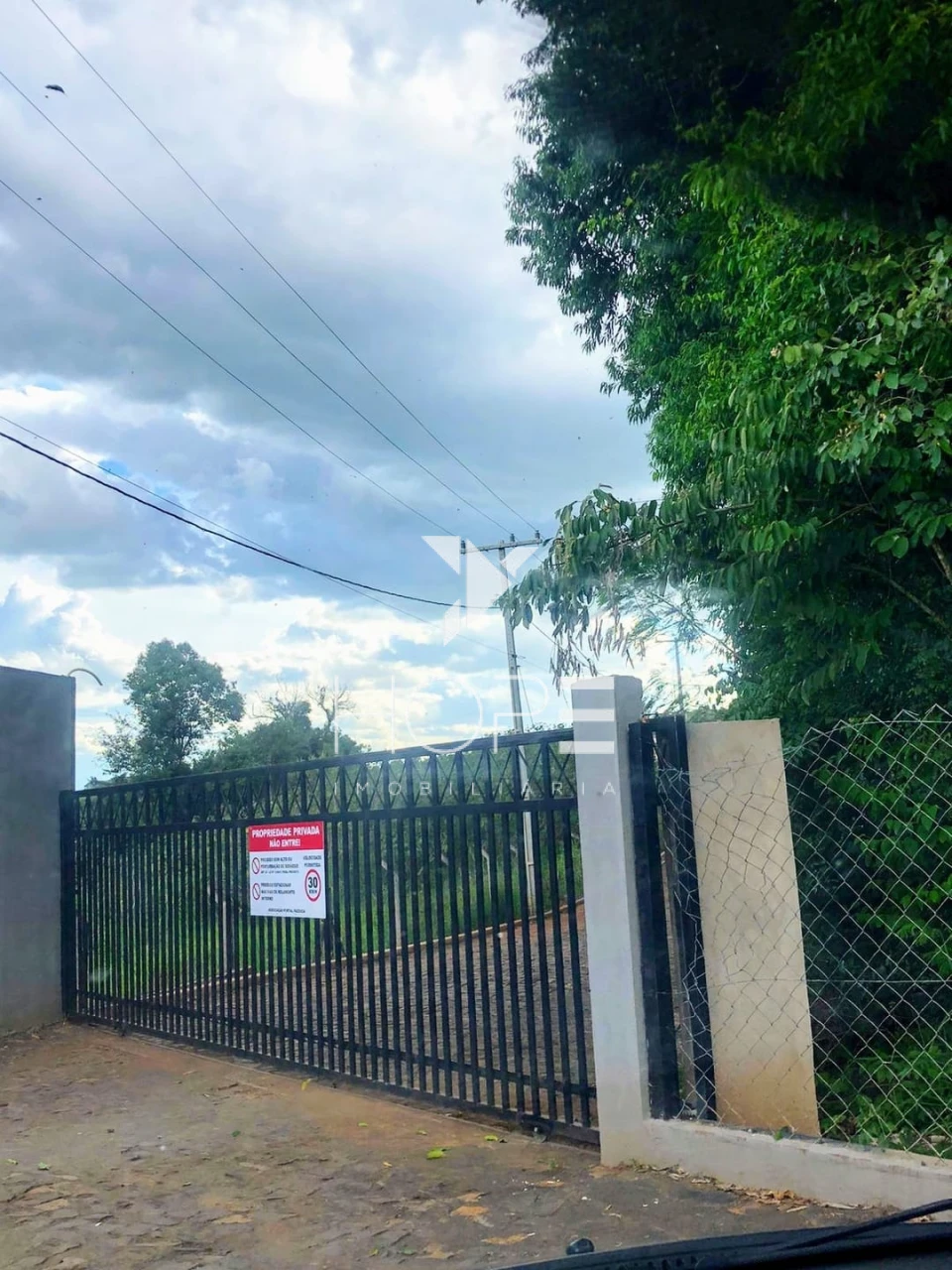 Terreno de Chácara à Venda - Condomínio Portal Fazenda 1000 m²– Zona Sul  Londrina PR