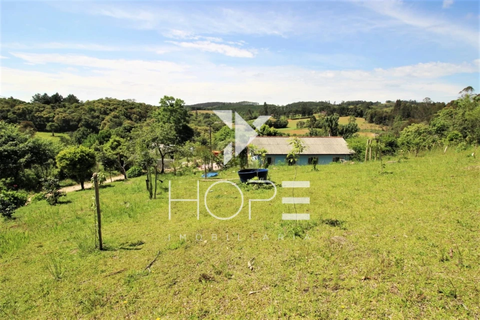 Chácara Completa à Venda  3.8 Alqueres Paulista e 4 Minas de Água – Agudos do Sul PR