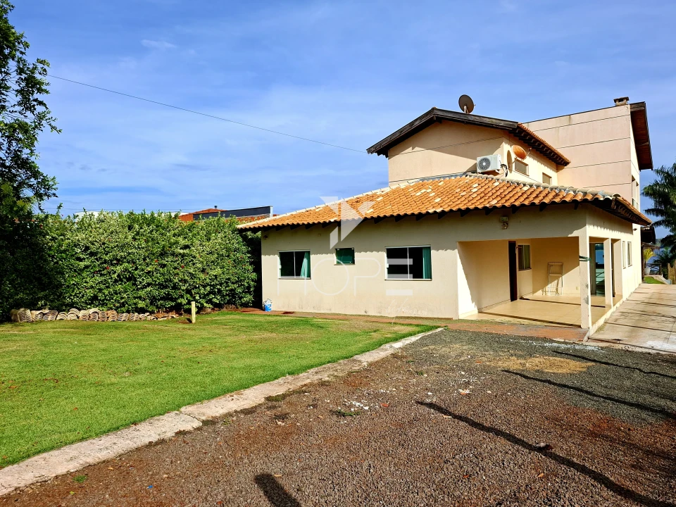 Imagens do imóveis Condomínio Riviera do Poente - chácara molhada à venda com 2.277 m² - 4 suítes - piscina - sauna - Alvorada do Sul PR