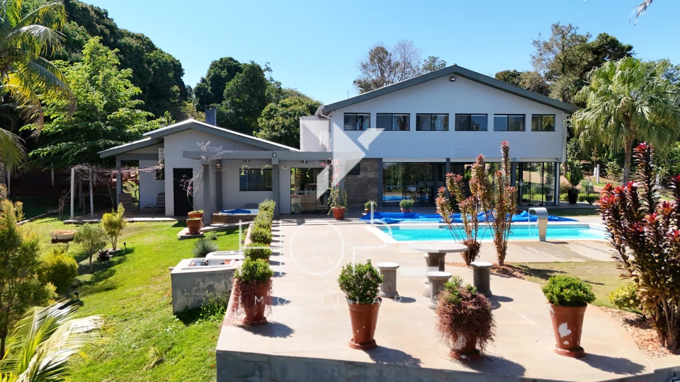 Chácara escriturada molhada à venda – Porteira Fechada – 12.000m² – Alvorada do sul/PR