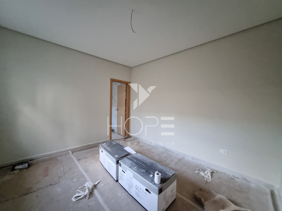 Imagens do imóveis CASA À VENDA EM CONDOMÍNIO NA ZONA NORTE