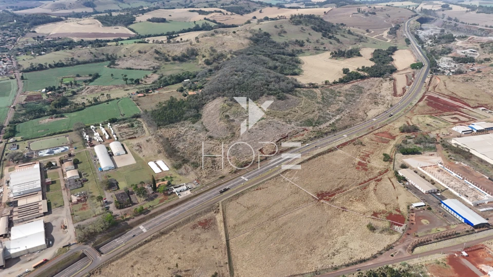Imagens do imóveis Terreno industrial à venda com 148.000 m² - frente para PR-445 - Londrina PR