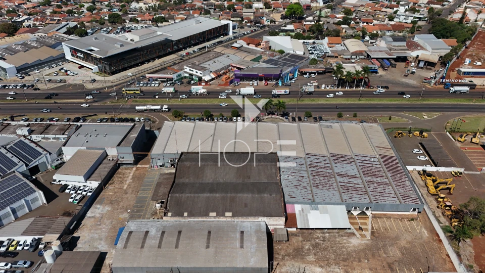 Imagens do imóveis Loja / ponto comercial de grande porte para locação com 6.817m² - Av Tiradentes - Rodocentro - mais de 100 vagas - Londrina PR