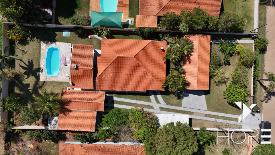Imagens do imóveis Chácara à Venda no Condomínio Riviera do Poente