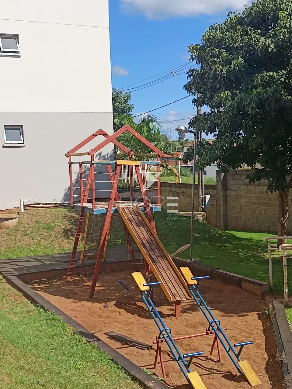 Imagens do imóveis Apartamento à venda – 2 quartos – Térreo com garden – Jardim Ana Eliza – Cambé/PR