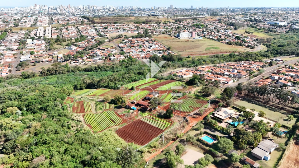 Imagens do imóveis Terreno / área à venda com 70.200m² - ideal para loteamento - Zoneamento Residencial - Zona norte - Londrina PR