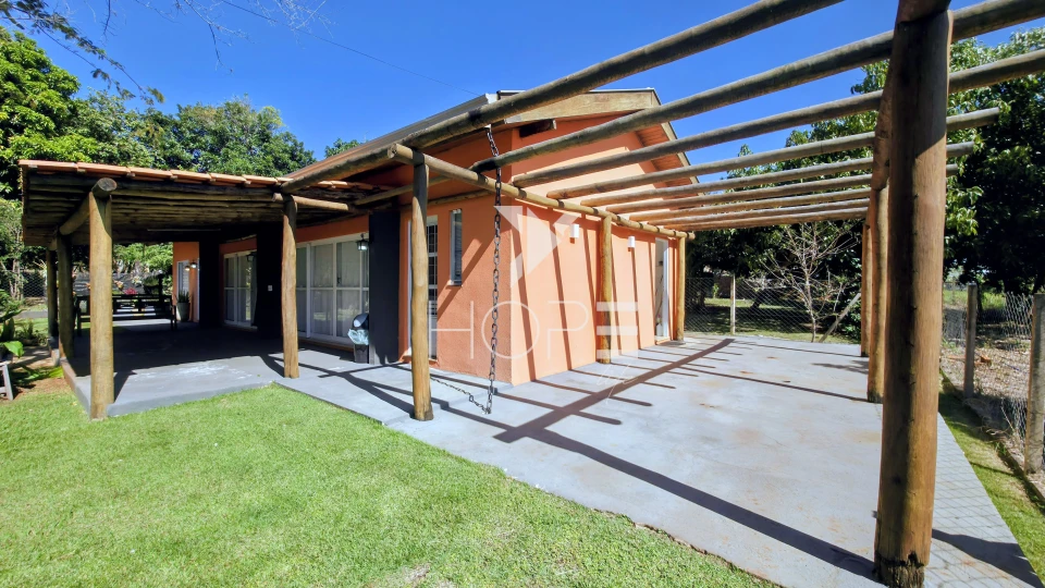 Imagens do imóveis Condomínio Chácaras Itaúna - Chácara à venda com 2.500m² - 4 quartos - 4 vagas - Ibiporã PR