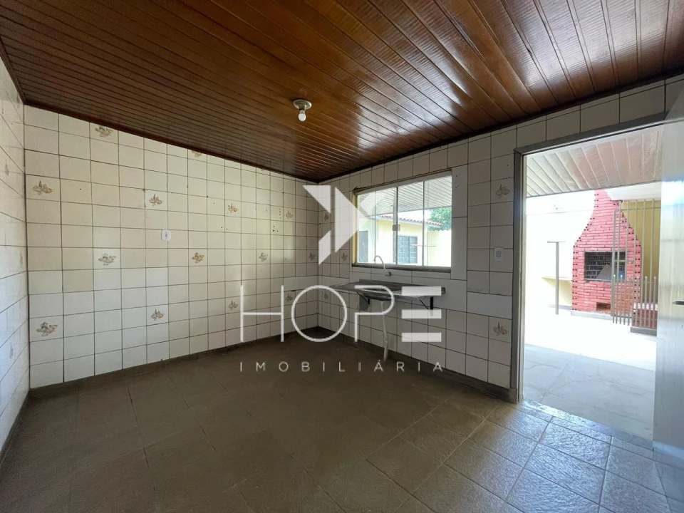 Imagens do imóveis Casa para Venda e Locação - 3 Quartos (1 Suíte) - Zona Norte - Londrina/PR