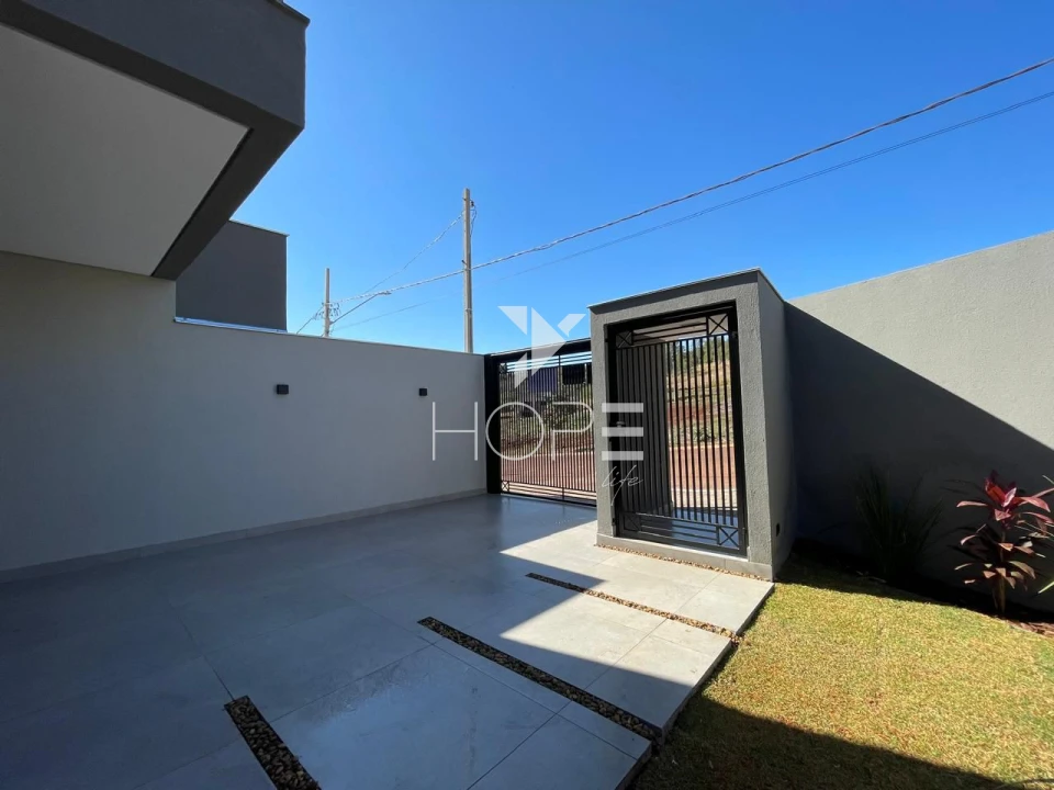 Imagens do imóveis Sobrado à venda ou locação com 120 m² – 3 quartos (1 suíte) – Parque do Vale – Ibiporã/PR