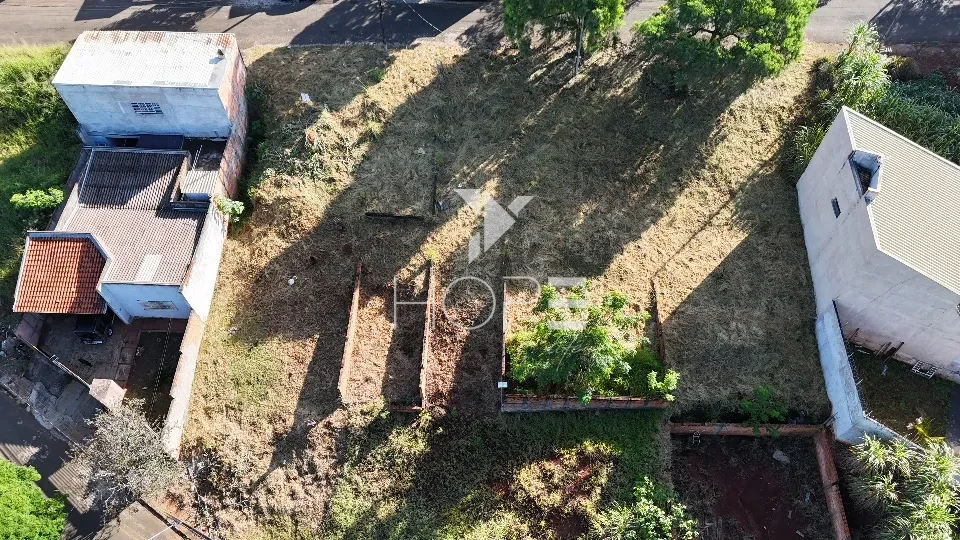 Terreno à venda com 250m² - Jardim Colúmbia D - Zona Oeste - Londrina PR