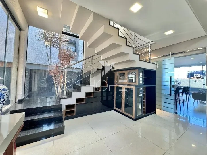 Imagens do imóveis ALPHAVILLE II - SOBRADO para locação - Mobília completa – 5 quartos– Londrina/PR