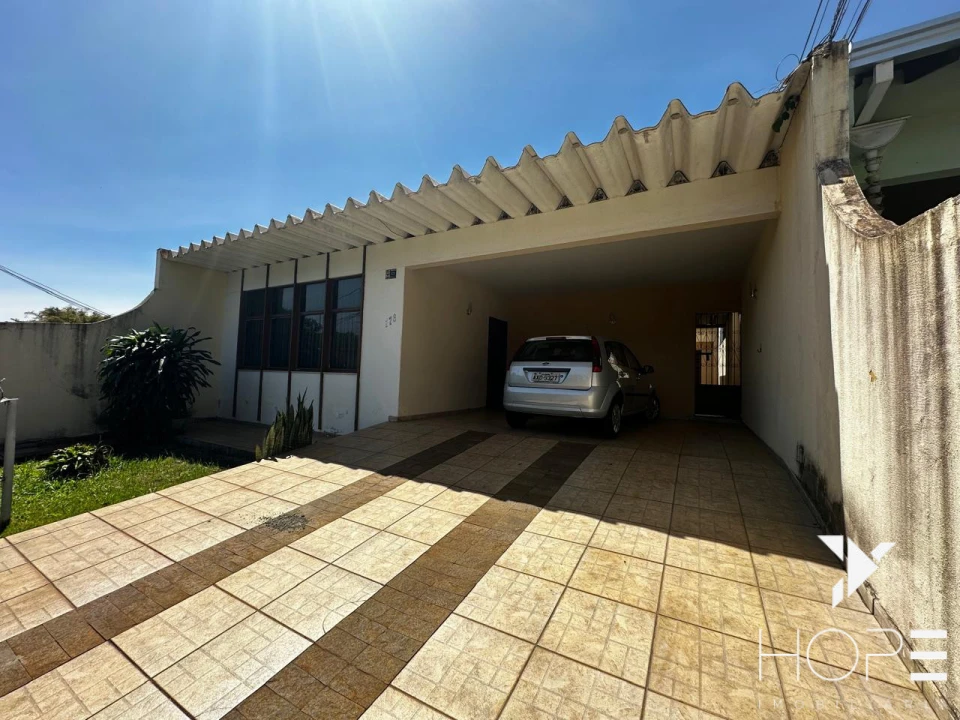 Casa à venda  próximo a Av. Higienópolis e Av. Jk.  – Londrina/PR