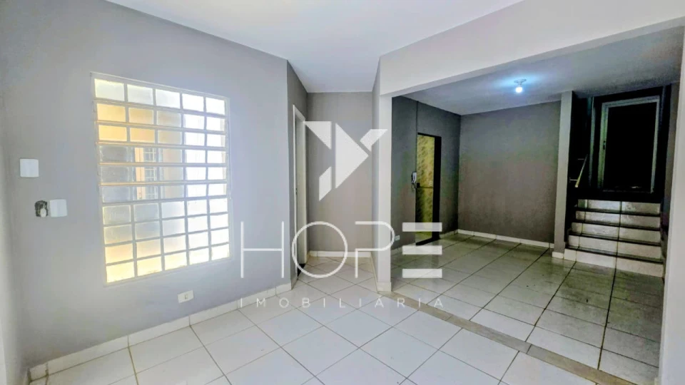 AMPLO ESPAÇO COMERCIAL  A VENDA - CENTRO - LONDRINA