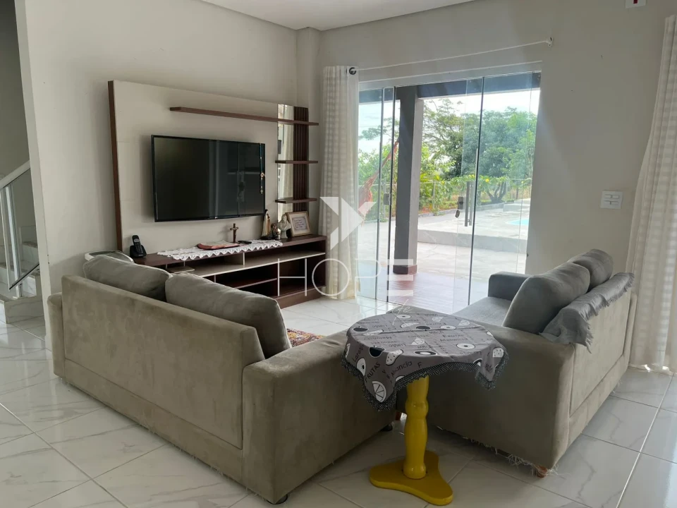Imagens do imóveis Chácaras Itaúna - chácara em condomínio à venda com 2.500m² - 3 quartos  (1 Suite) - piscina - Ibiporã PR