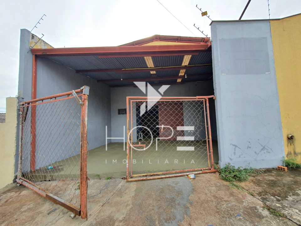 Imagens do imóveis Casa com 3 Quartos + Galpão Comercial à Venda – 285,66 m² – Conj. Hab. Santiago II – Londrina/PR