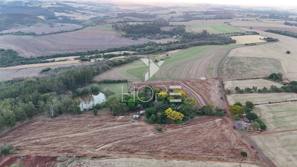 Imagens do imóveis Terreno à venda com 532.400 m² - potencial para loteamento de chácaras - Zona Sul - Londrina PR