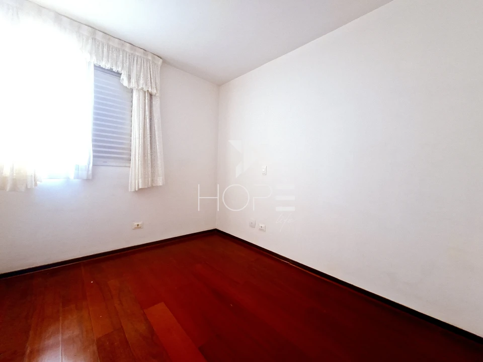 Imagens do imóveis Edifício Portal dos Jardins - apartamento à venda  77 m² - 3 quartos - 1 suíte - sol da manhã - próximo à Av. Tiradentes - Londrina PR
