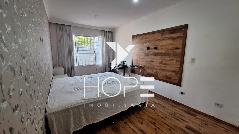 Casa com Edícula à Venda na Região Central de Londrina – Vila Larsen I / Vila Brasil