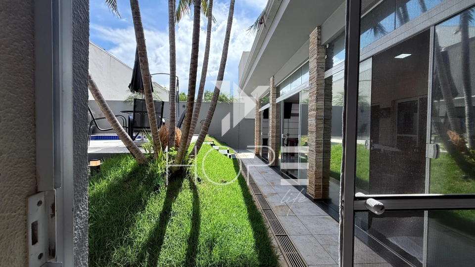 Imagens do imóveis Casa para Locação Sun Lake Residence  – 350 m² privativos – 4 quartos –  Londrina/PR