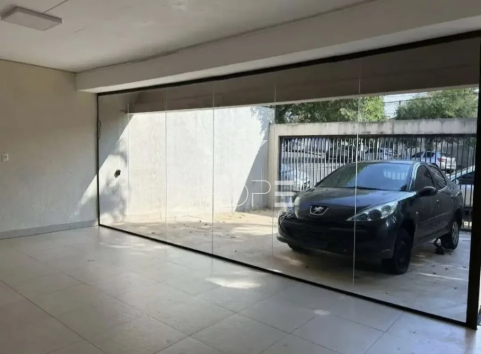 Imagens do imóveis Casa comercial para locação com 500 m² - 12 salas - piscina - quadra esportiva - Centro - Londrina PR