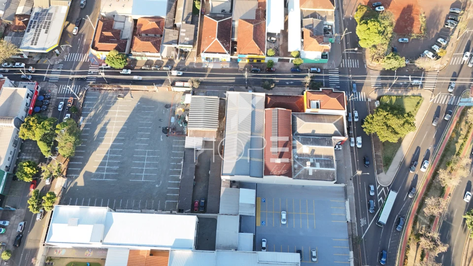 Imagens do imóveis Loja/Sala/ponto comercial para locação com 768 m² - 4 banheiros - até 20 vagas - Av Duque de Caxias - Londrina PR