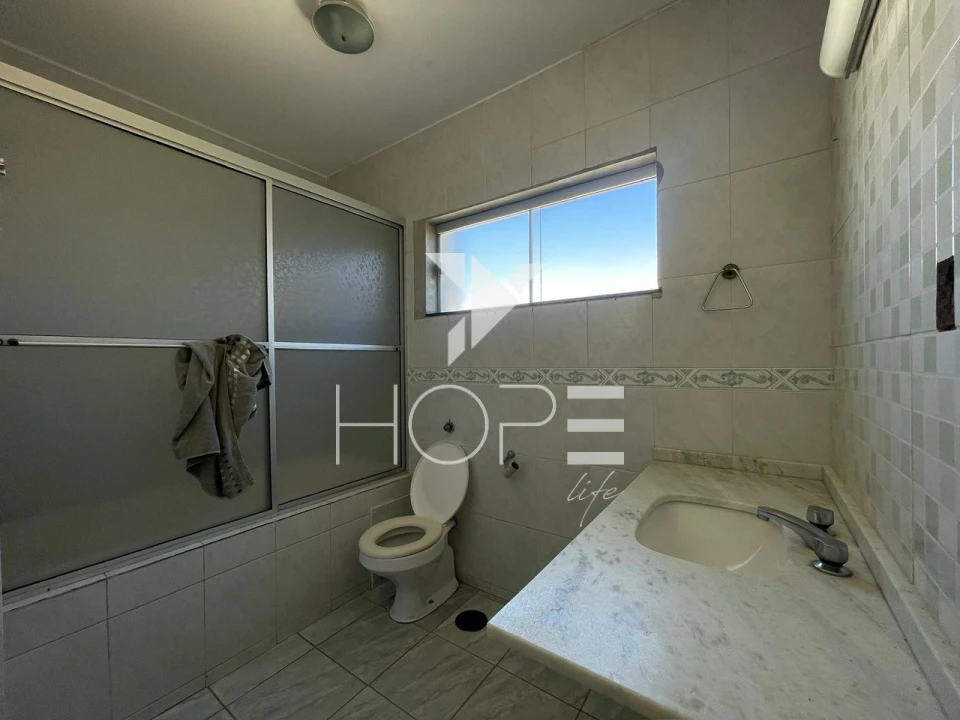 Imagens do imóveis Sobrado para alugar e Venda com 300m² - 5 quartos - 5 banheiros - 2 vaga - Jardin Vilas Boas - Zona Sul - Londrina/PR