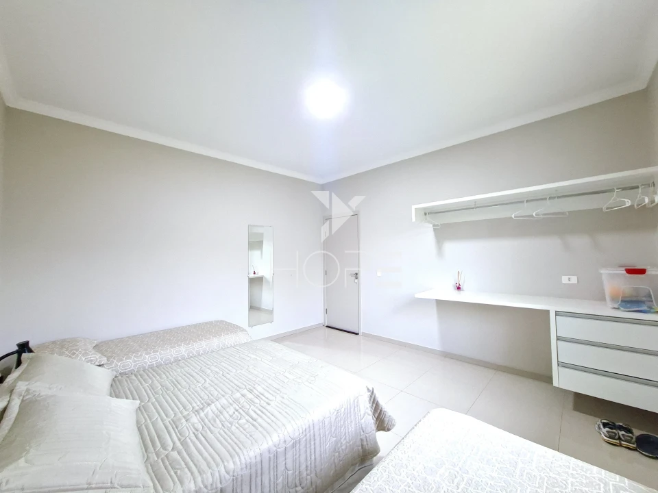 Imagens do imóveis Condomínio Porto das Águas - chácara à venda com 1.460 m² - 3 quartos sendo 1 suíte - piscina com spa - Porecatu PR