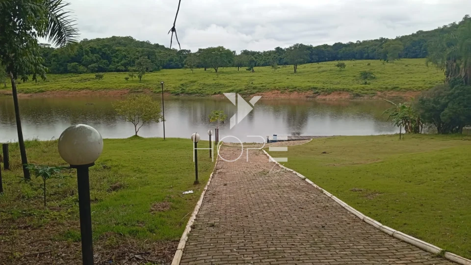 Imagens do imóveis Fazenda à venda com 260 alqueires - 201 formados - confinamento - apta para pivô - Mozarlândia GO