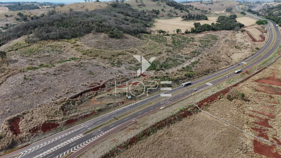 Imagens do imóveis Terreno industrial à venda com 148.000 m² - frente para PR-445 - Londrina PR