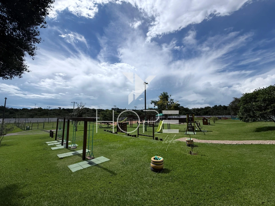 Imagens do imóveis Casa para Locação Sun Lake Residence  – 350 m² privativos – 4 quartos –  Londrina/PR