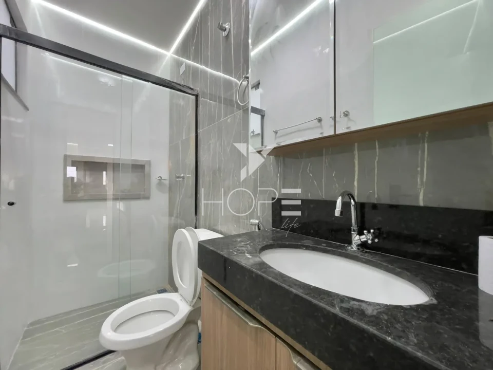 Casa em Condomínio à Venda e Locação – 105m² – 3 Quartos (1 Suíte) – Condomínio Royal Norte – Zona Norte – Londrina/PR